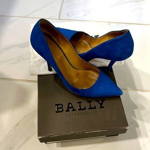 Bally sued beautiful blue heels,size 37. US 7